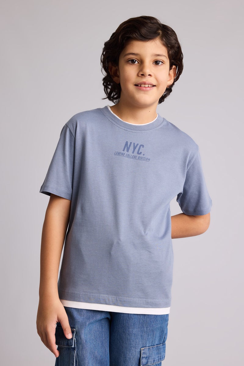 ديفاكتو تيشيرت اولادي نص كم قصة عادية برقبة مستديرة - Image 3